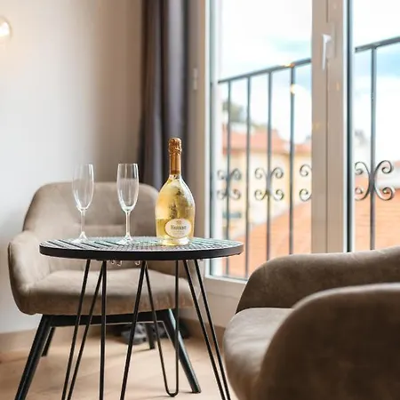 Superbe Penthouse Proche Monaco Grande Terrasse بوزولي